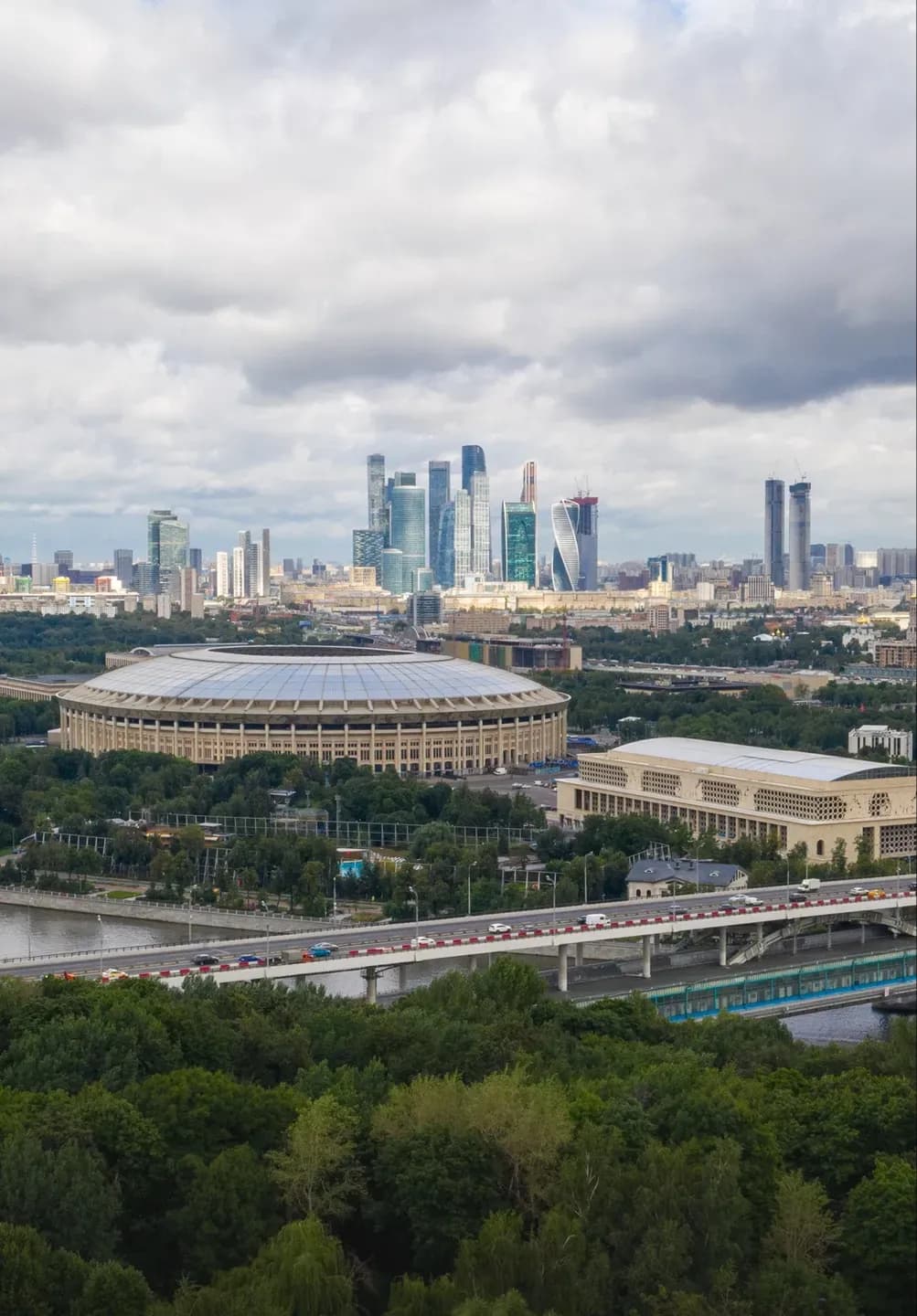 Быстрый выезд на ТТК 
и Ленинский проспект